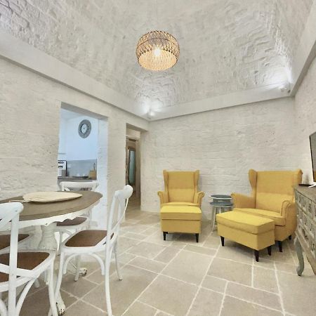 Апартаменти Antica Pietra Bianca Альберобелло Екстер'єр фото